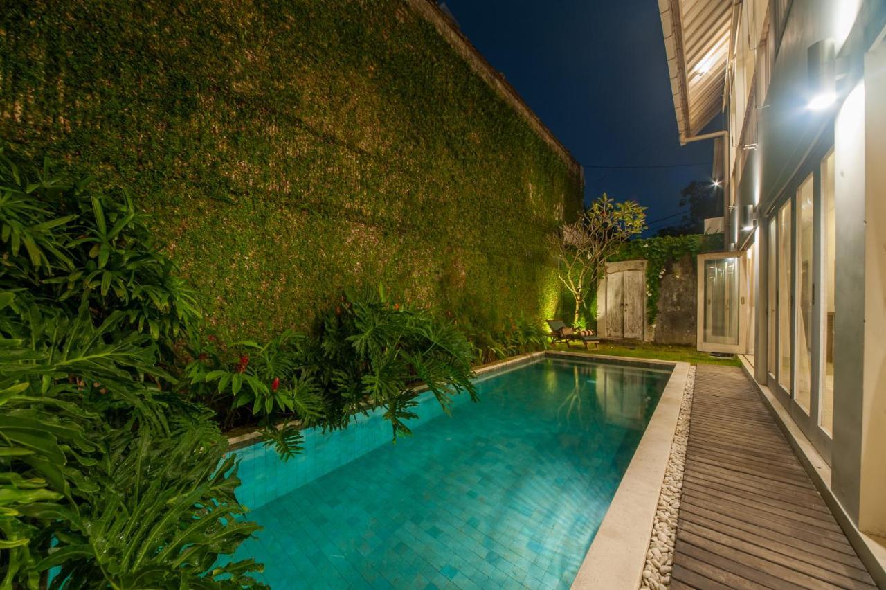 Casanusa Villa Jimbaran  Exterior photo